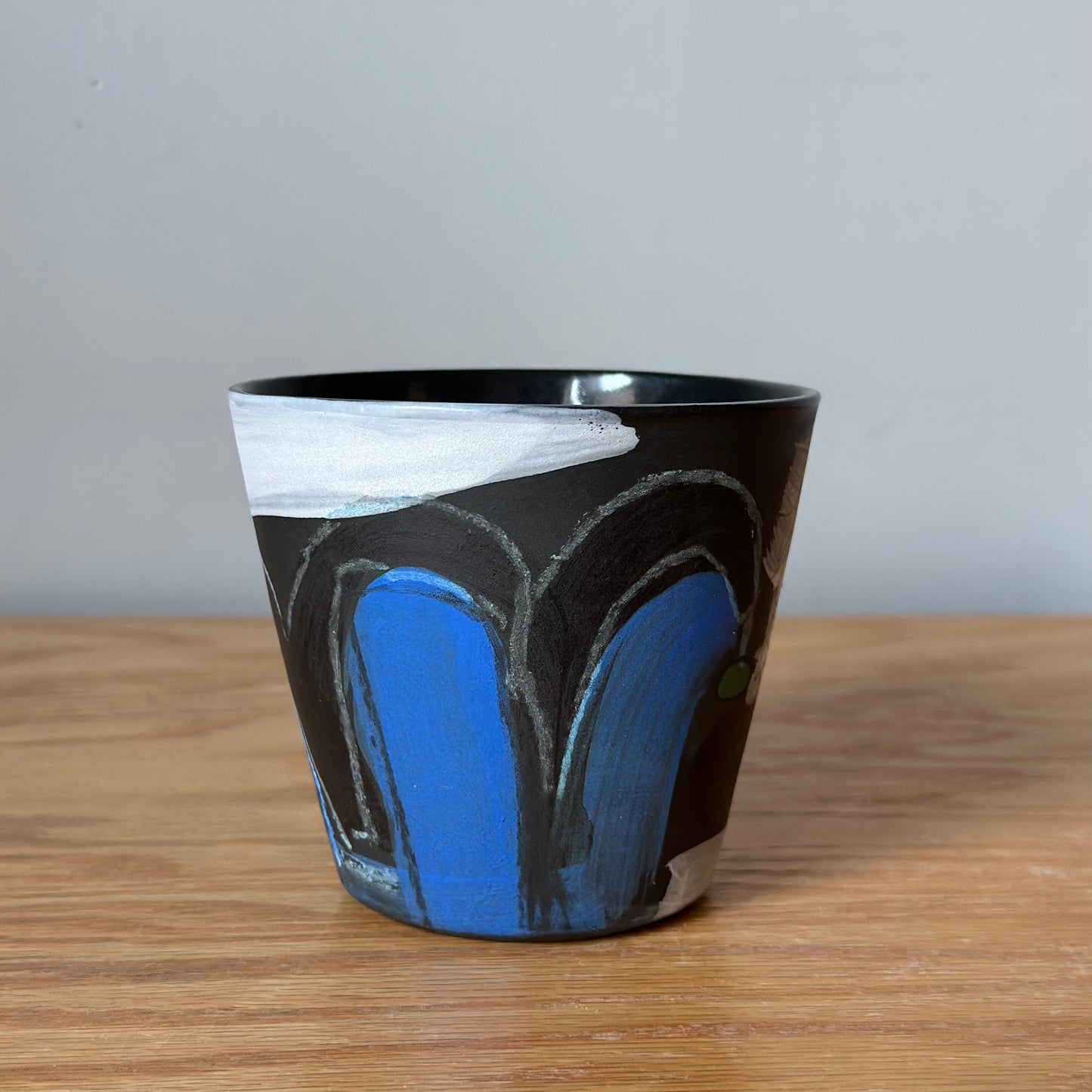 Painted Black Cup -Blue, White